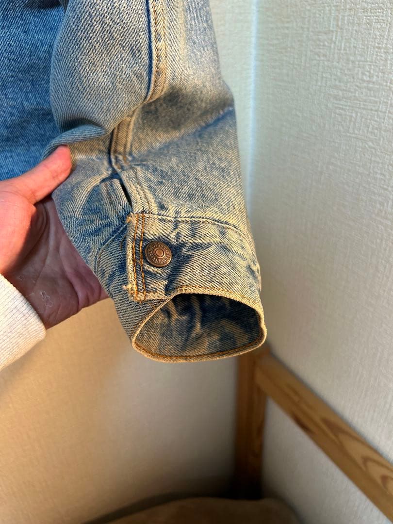 LEVI'S ボア付きデニムジャケット　ボアジャン