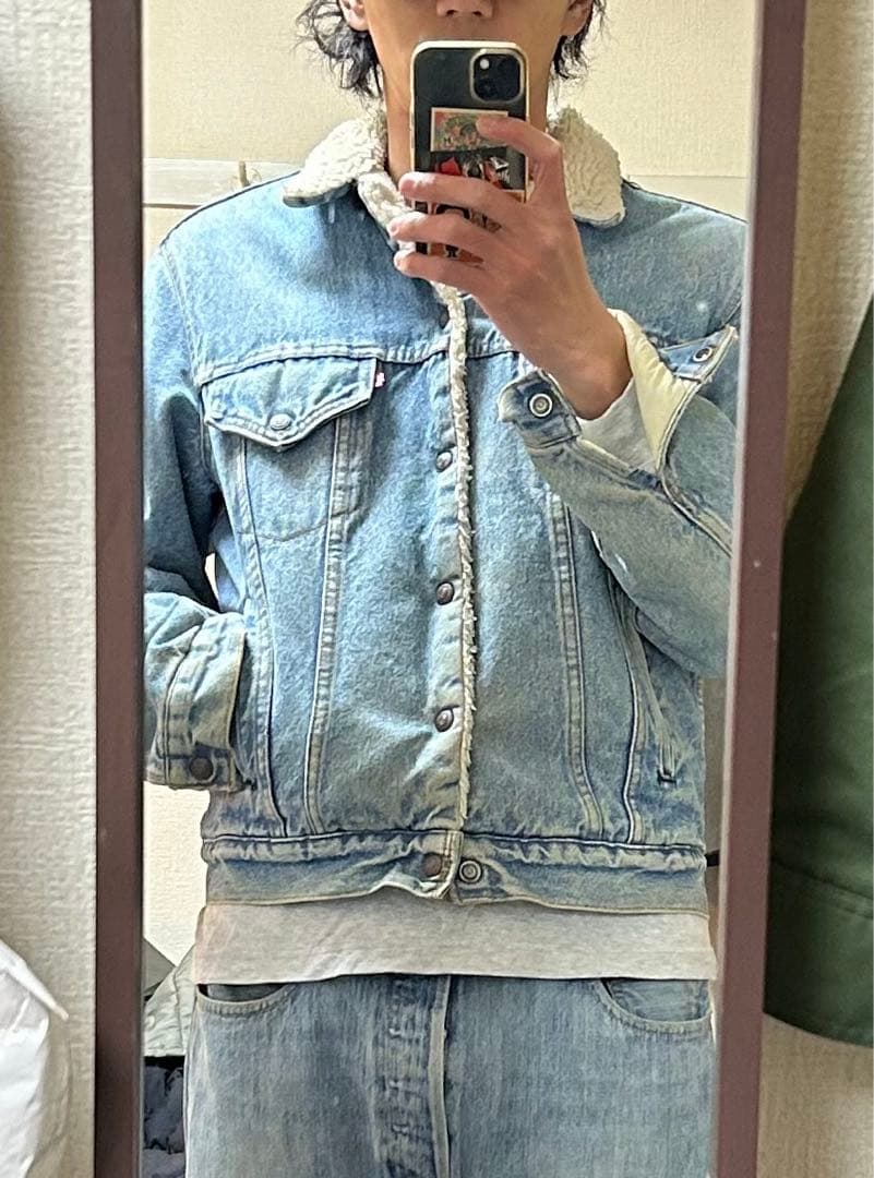 LEVI'S ボア付きデニムジャケット　ボアジャン