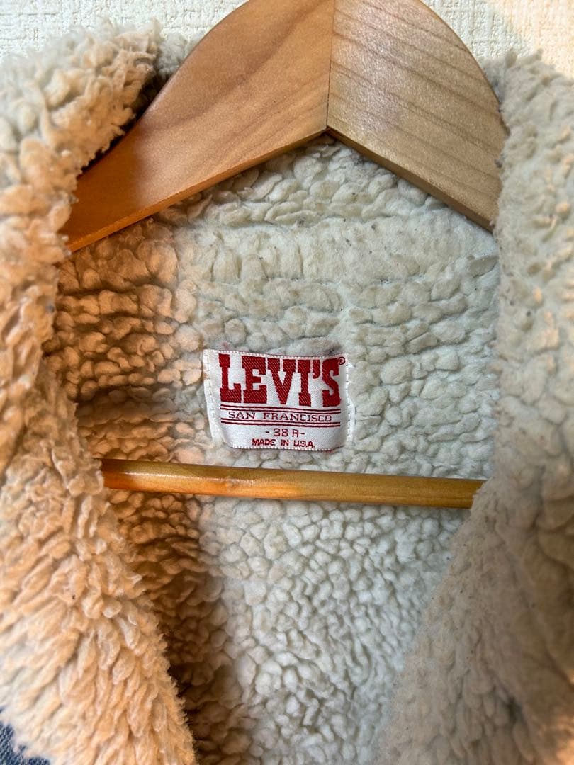 LEVI'S ボア付きデニムジャケット　ボアジャン