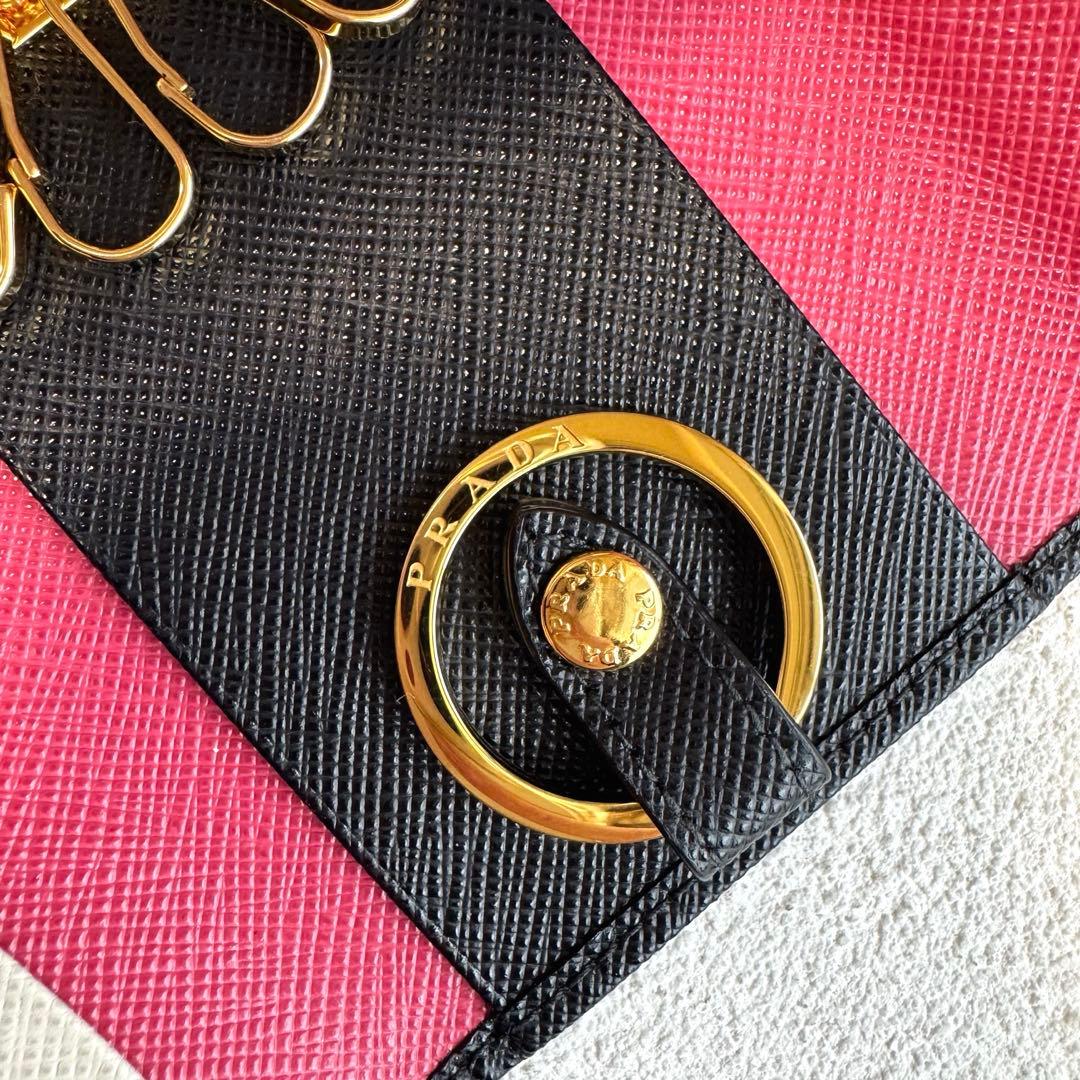 PRADA プラダ サフィアーノレザー キーケース マルチカラー ピンク