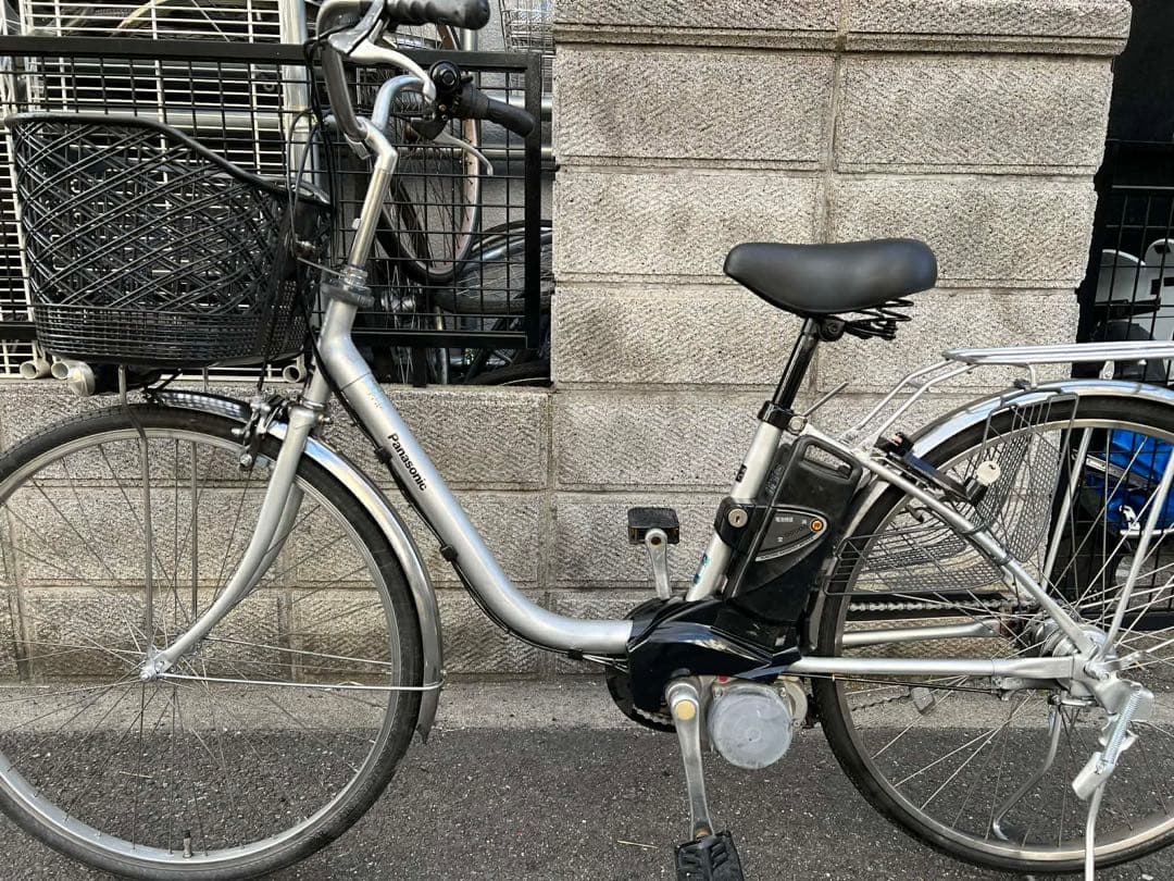 Panasonic 電動アシスト自転車 8.9Ah 充電器付き