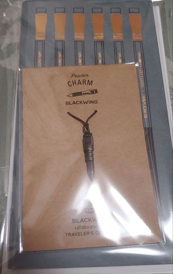 【新品】トラベラーズノート リフィル BLACKWING　TF チャーム　２点