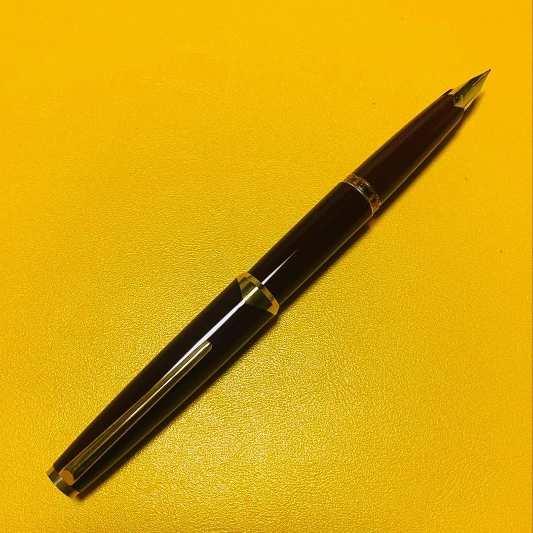 モンブラン　マイスターシュテュック　121 ボルドー　MONTBLANC