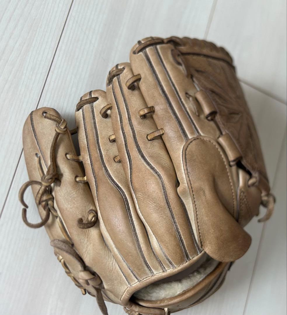 硬式グローブ キャメル　投手用　高校野球対応　箱と袋付き