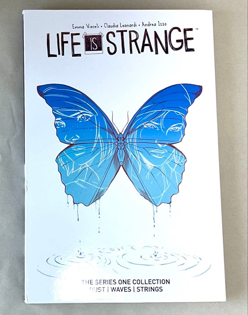 Life is Strange 公式コミックス 外伝 ライフイズストレンジ 英語