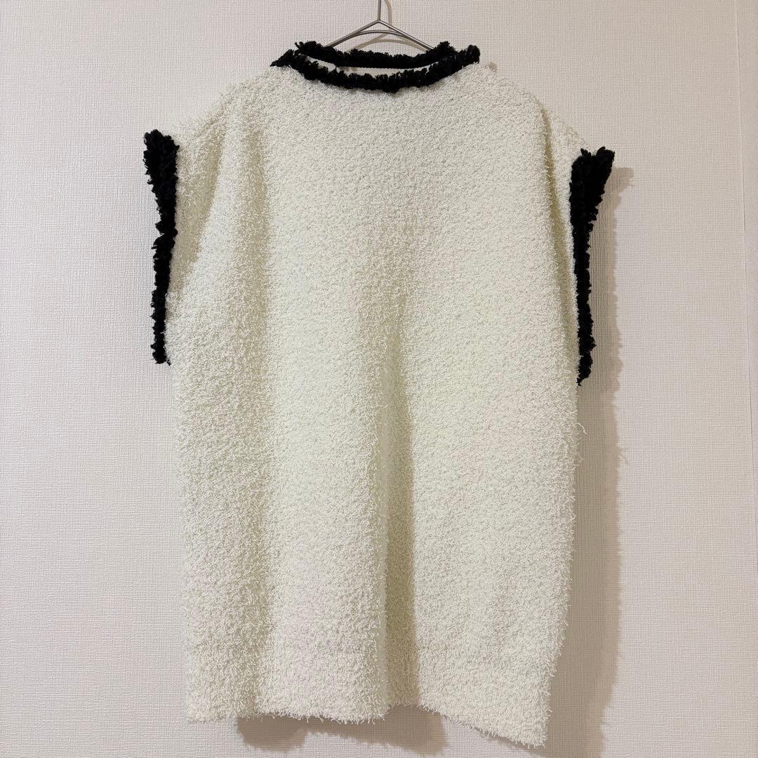 【定価3.6万】ADORE ツィーディーニットベスト　ツイード　白　Vネック