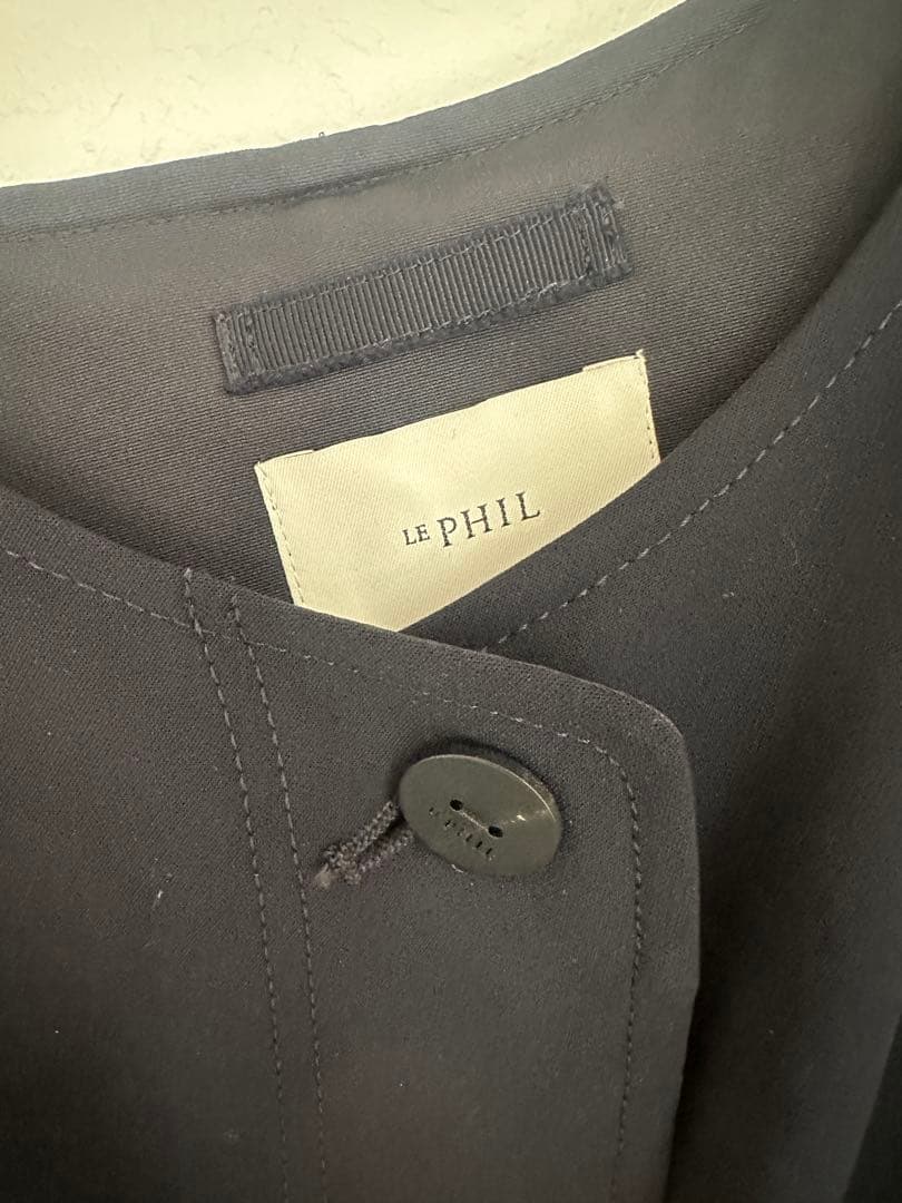 LE PHIL ダブルクロスケープコート