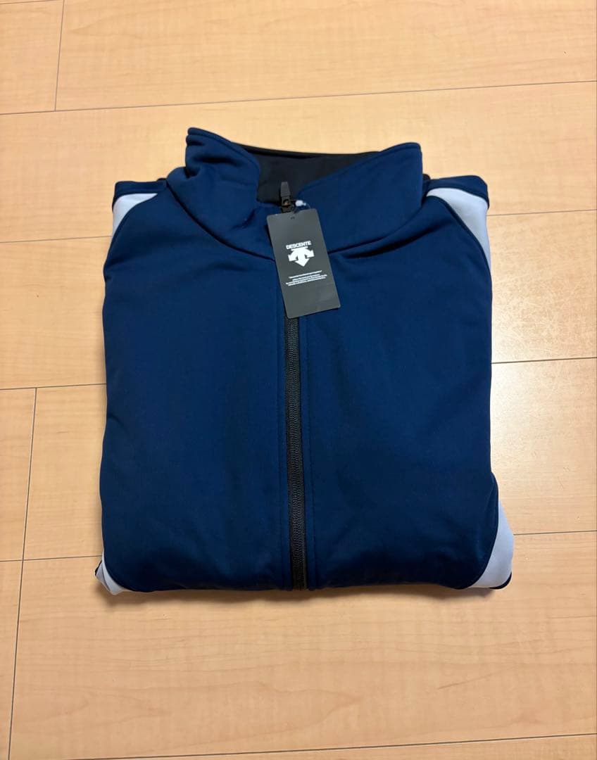 【新品未使用】 デサント　グランドコート　ネイビー