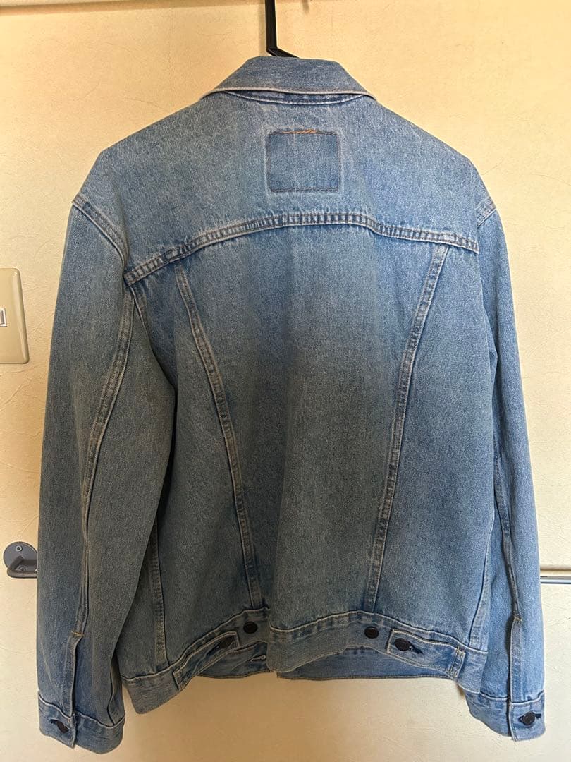 (即発送・即購入の場合は値下げ) Levi's 3rdデニムジャケット