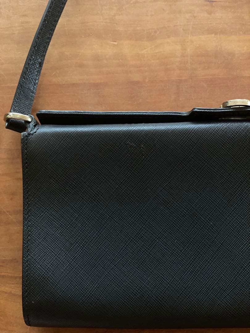 Salvatore Ferragamo ブラック クラッチバッグ