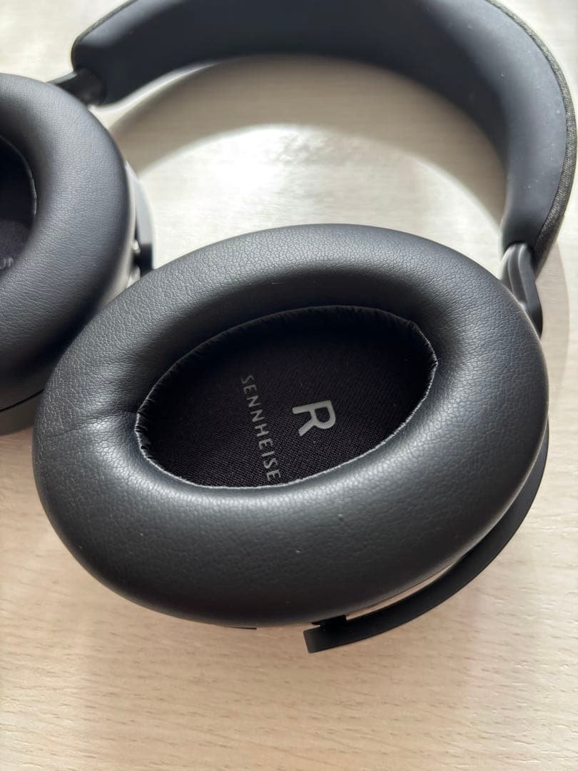 sennheiser MOMENTUM4 Wireless ブラック