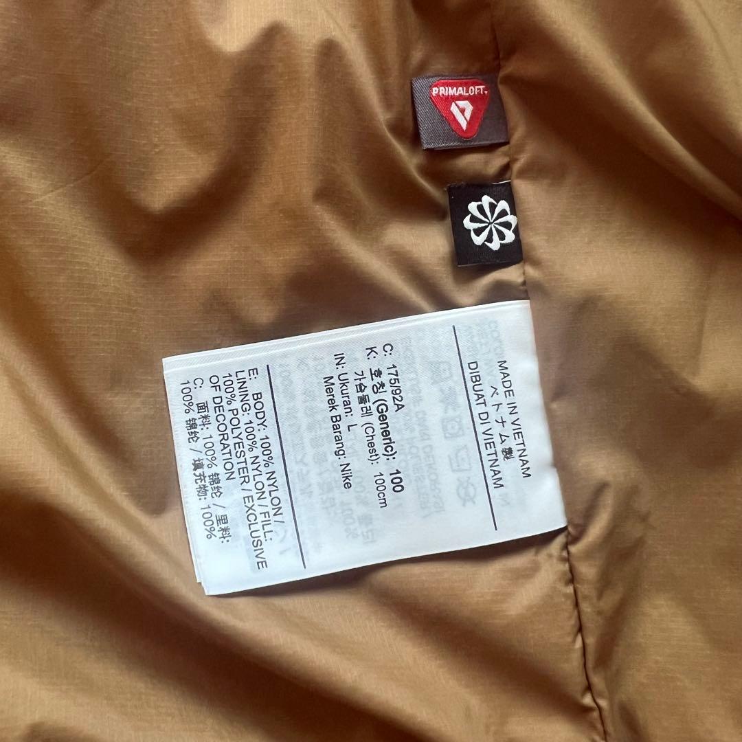 nike ACG Primaloft ノースリーブ ベスト ベージュ ブラウン