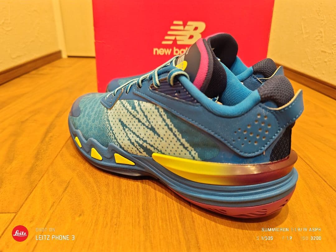 New Balance HESI LOW V2 ニューバランスNBA NIKE
