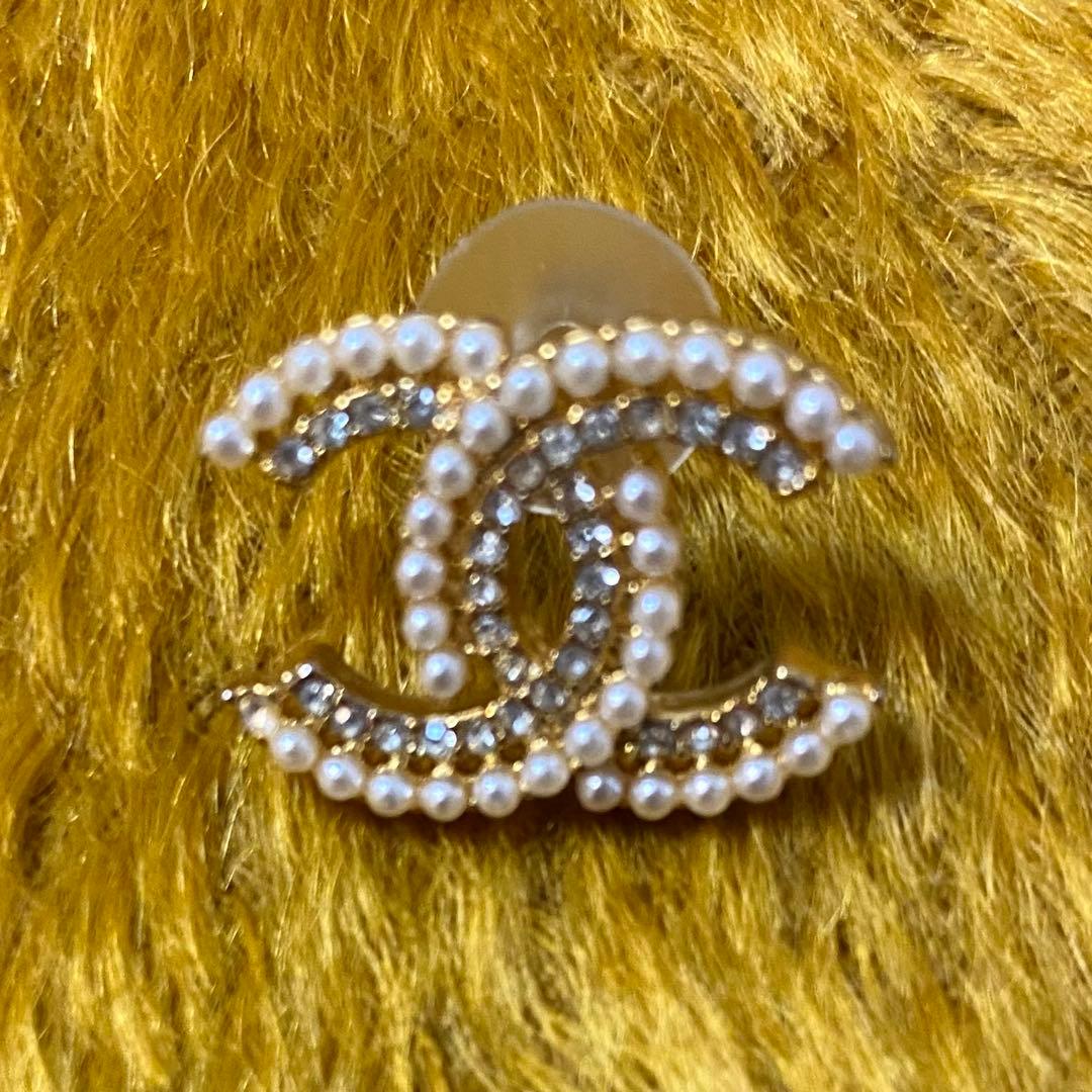 シャネル CHANEL ピアス 片方 パール調 ラインストーン 片耳 刻印