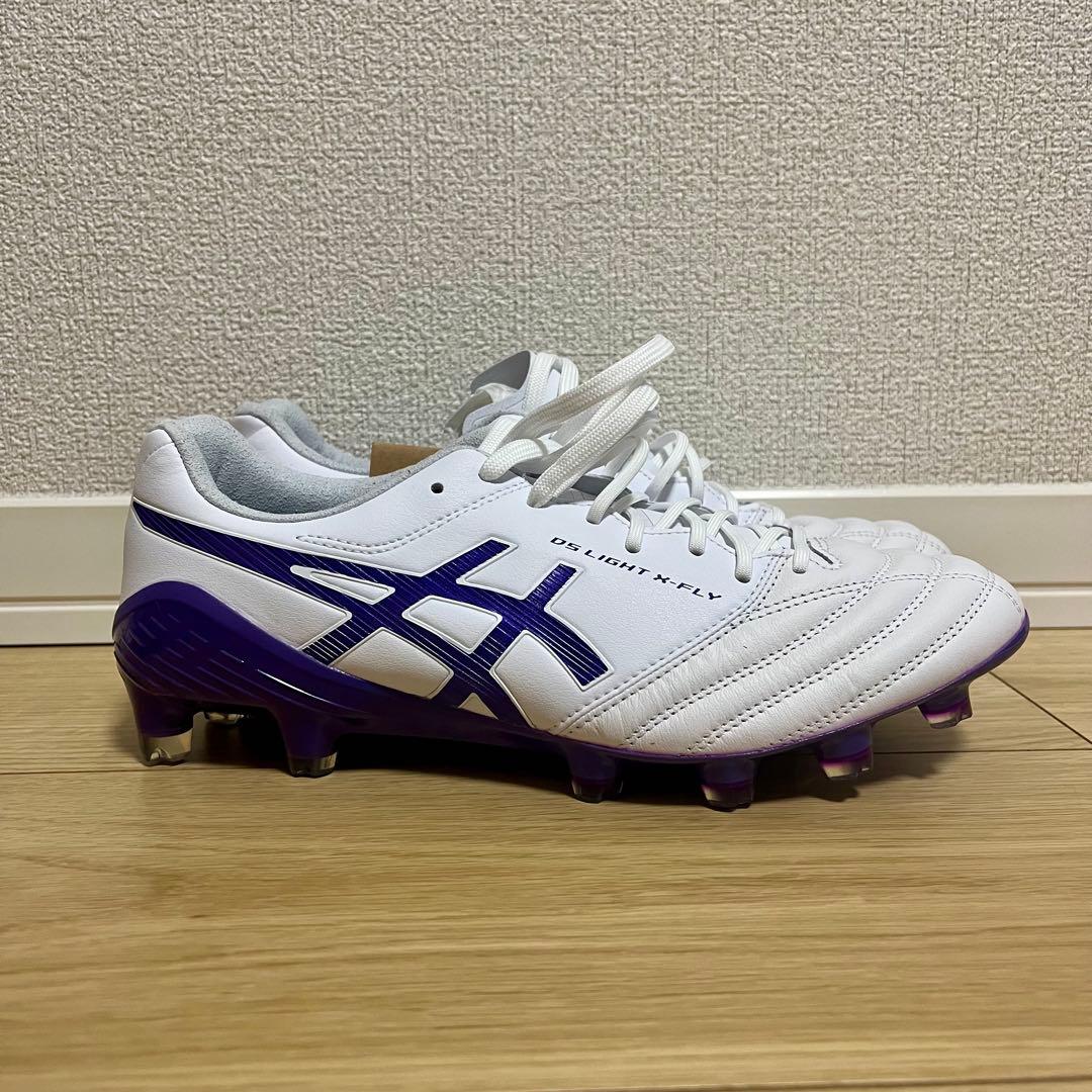新品 アシックス サッカースパイク DS LIGHT X-FLY 5 26cm
