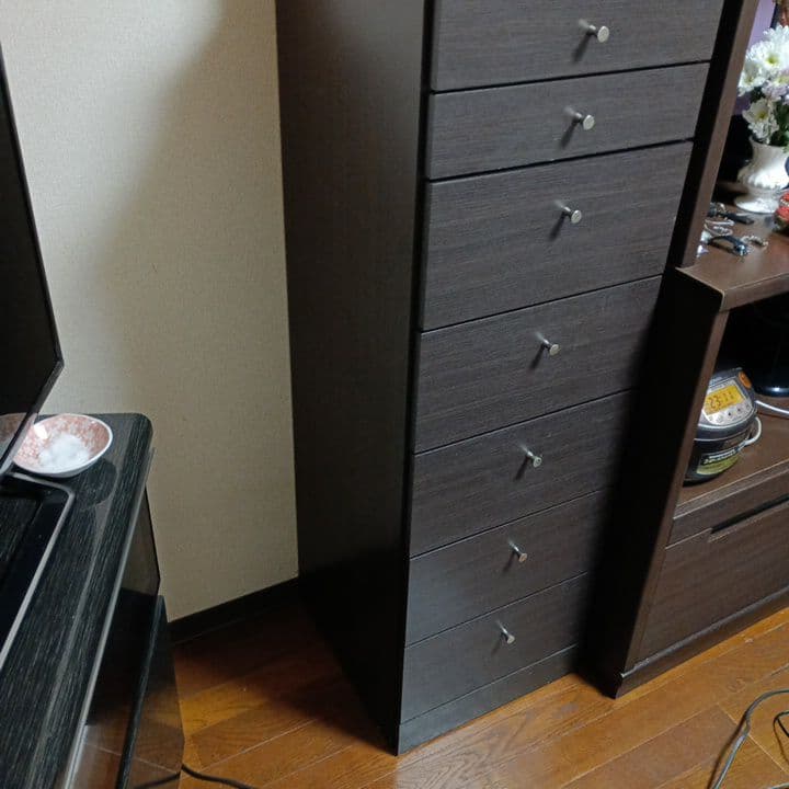 ニトリ　ダークブラウン 木製チェスト 7段