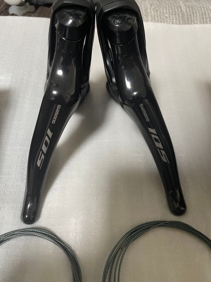 【新品】R7000 105 グループセット　stiのみ使用歴あり