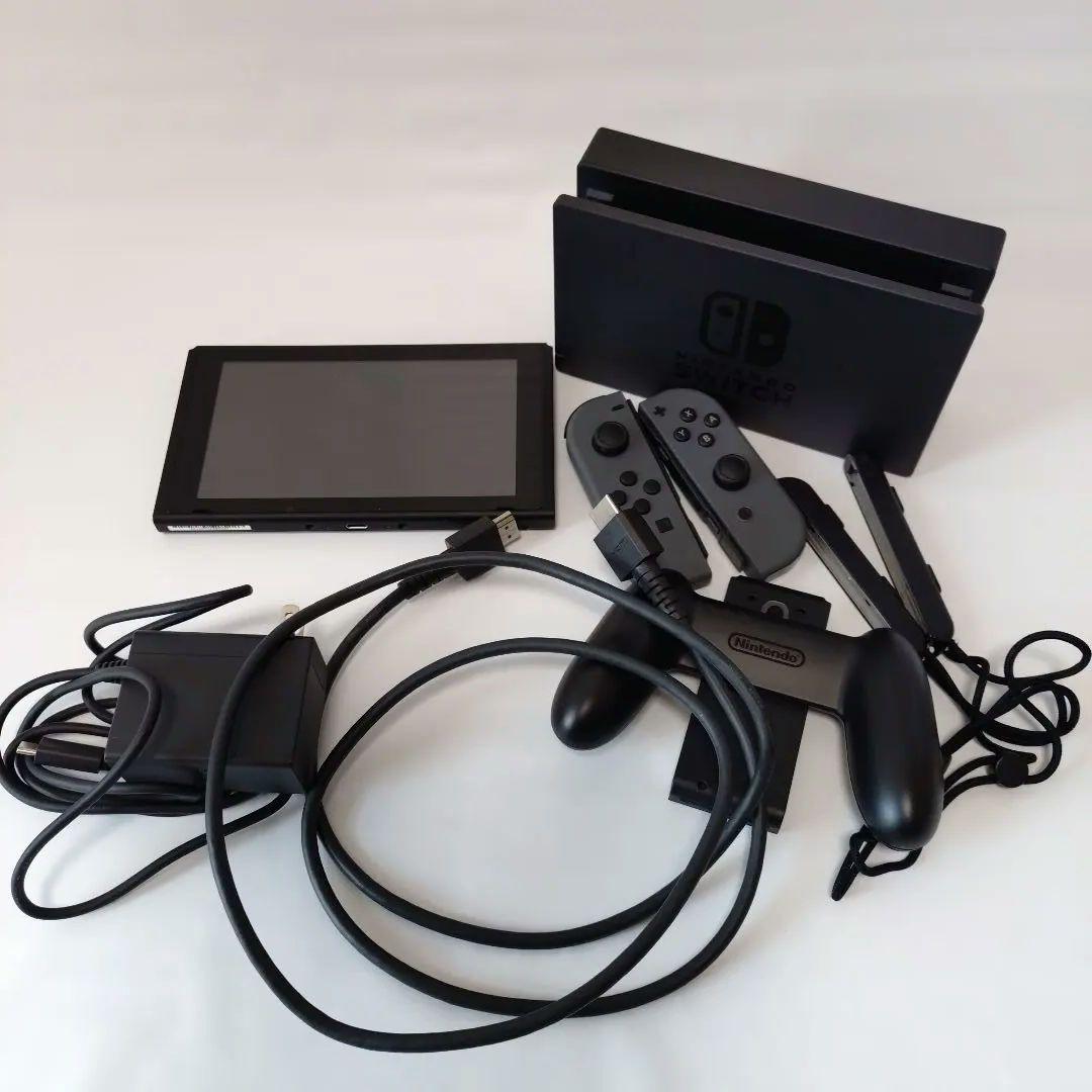 【本日18時まで】任天堂Switch 本体 セット（使用回数少・動作良好）
