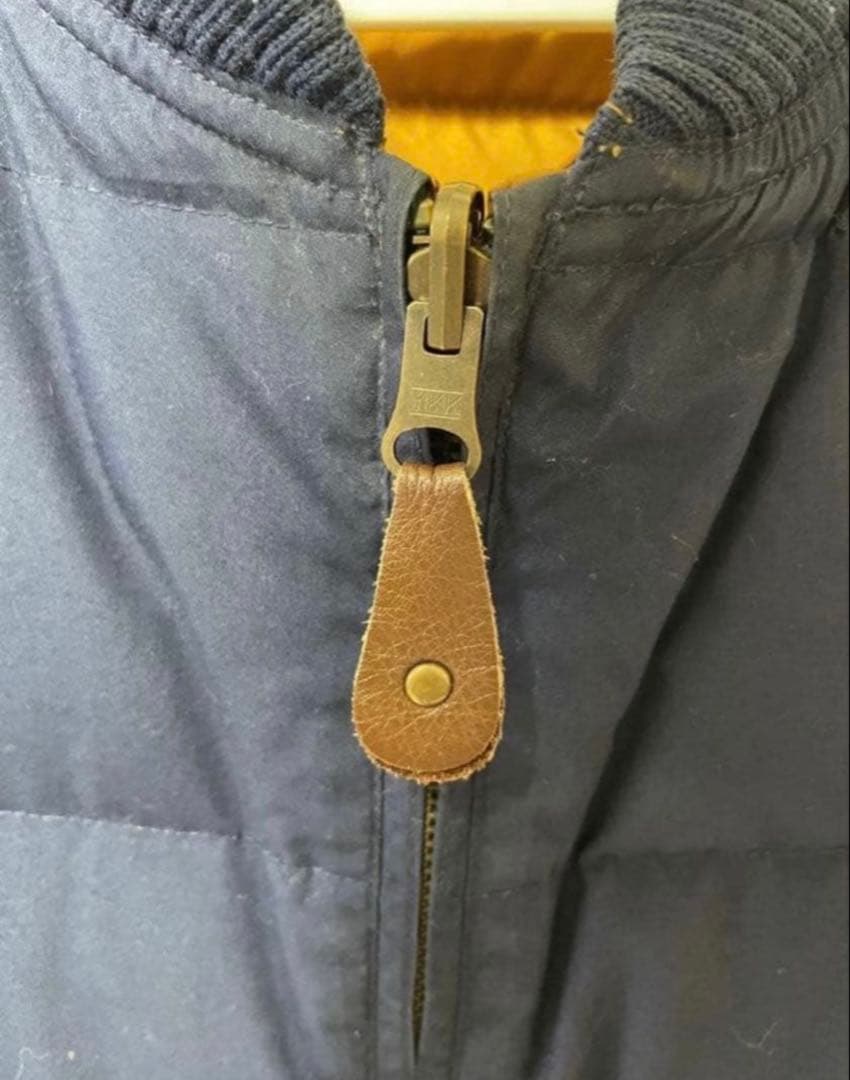 ト*プ様 70s～80s黒タグEddie Bauer エディーバウアーダウンベス