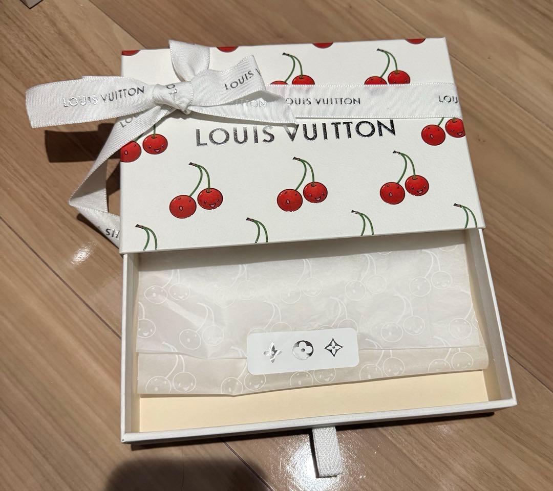 LOUIS VUITTON ×村上隆コラボ☆限定レア☆チェリー柄箱&リボン