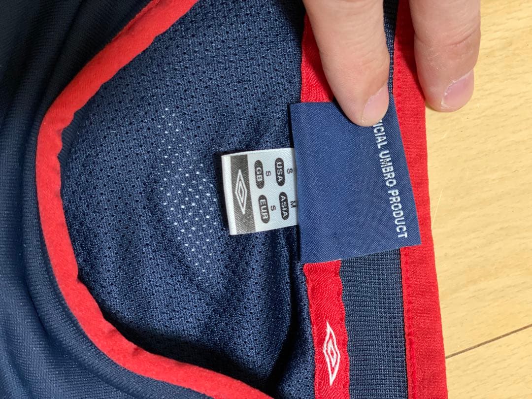 【値下げしました】Umbro イングランド代表 長袖シャツ ネイビー