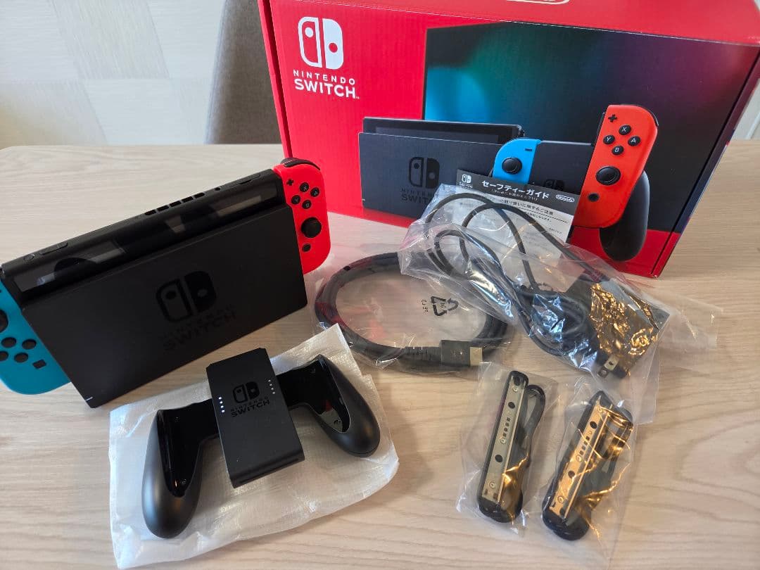 Nintendo Switch 本体 HAC-001 付属品 ケース 美品