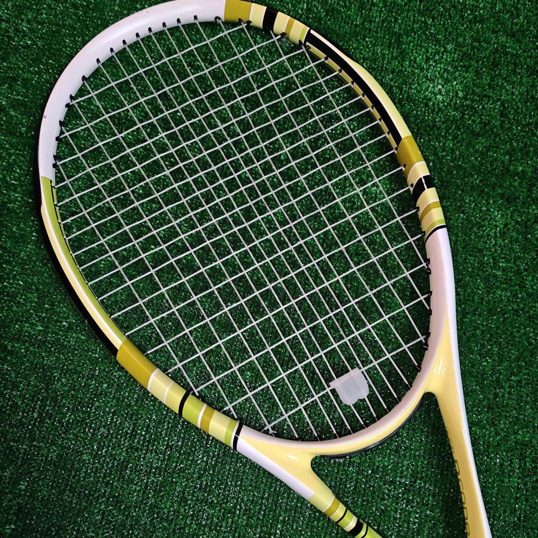 WILSON W4 SAVAGE LIME グリップ2