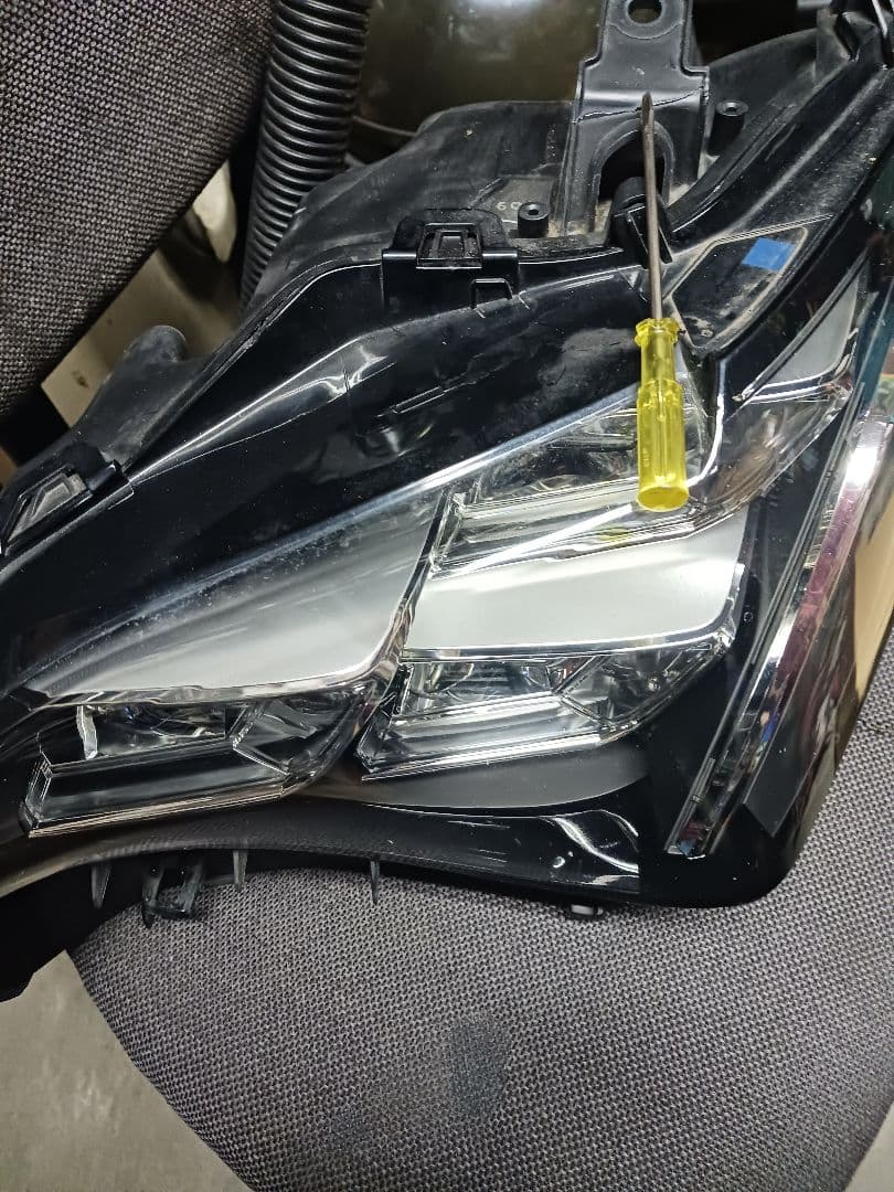 LEXUS　RC ヘッドライト LED 左