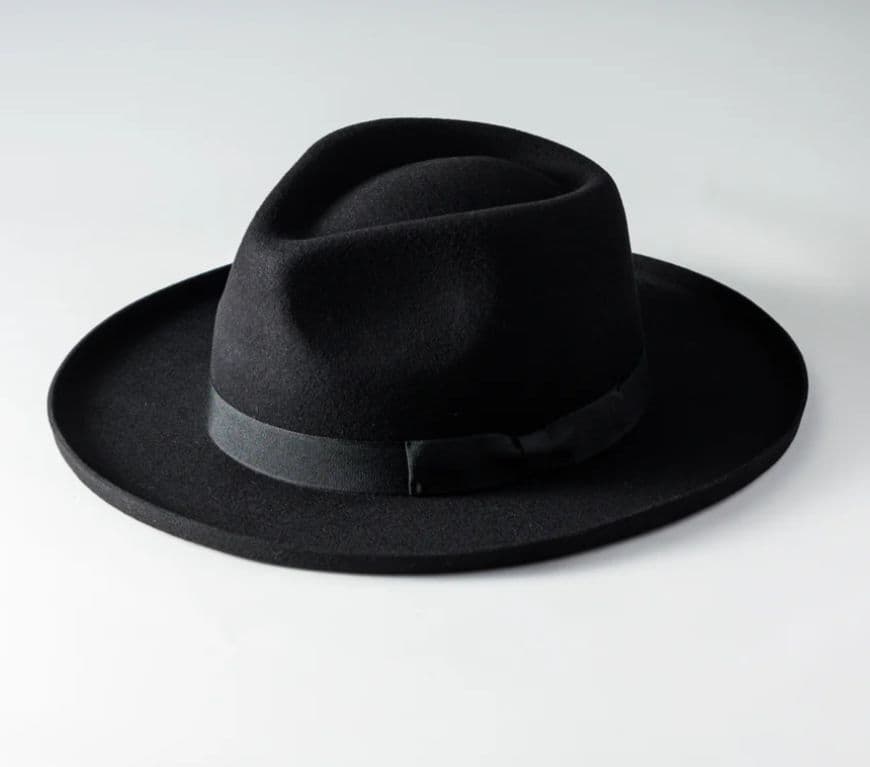 帽子 REQ HATTER BRIM UP LONG FELT HAT