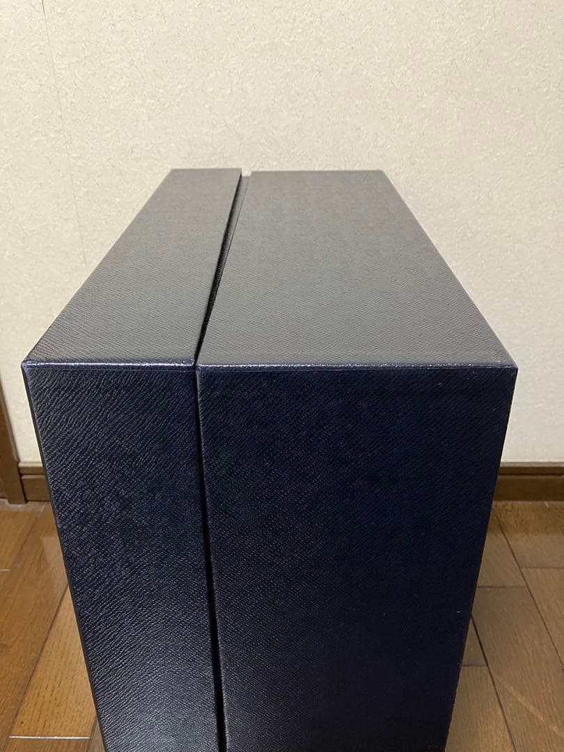 PRADA プラダ 空箱 特大サイズ 【正規品 】手提げ袋とリボン付