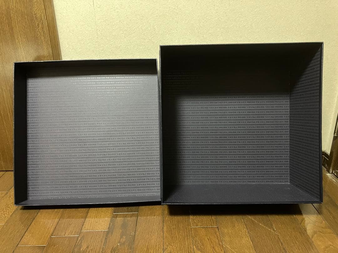 PRADA プラダ 空箱 特大サイズ 【正規品 】手提げ袋とリボン付