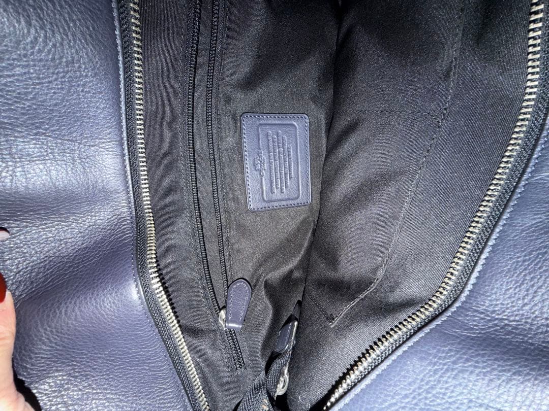 COACH ブラック レザートートバッグ