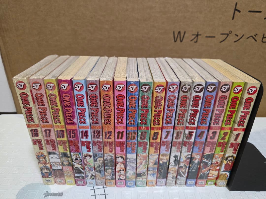 ONE PIECE ワンピース 英語版 洋書 1-61 巻