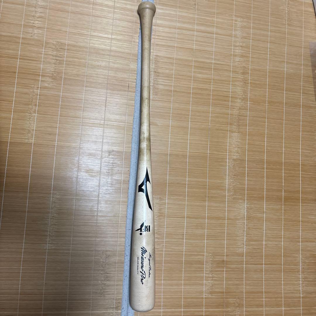 Mizuno Pro 木製バット 佐藤輝明モデル