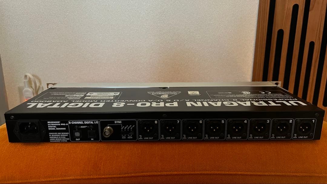 配信機器・PA機器・レコーディング機器 BEHRINGER ADA8000