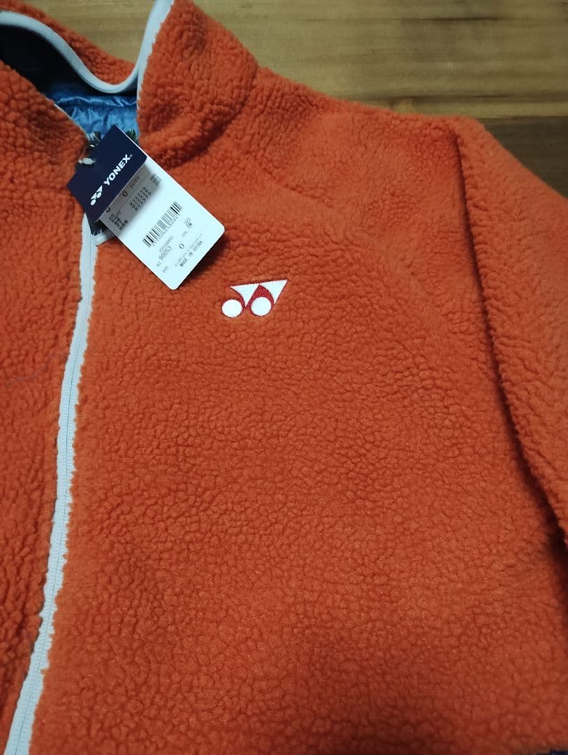 新品YONEX　ヨネックス　アウター　サイズO　バドミントンやテニスに。