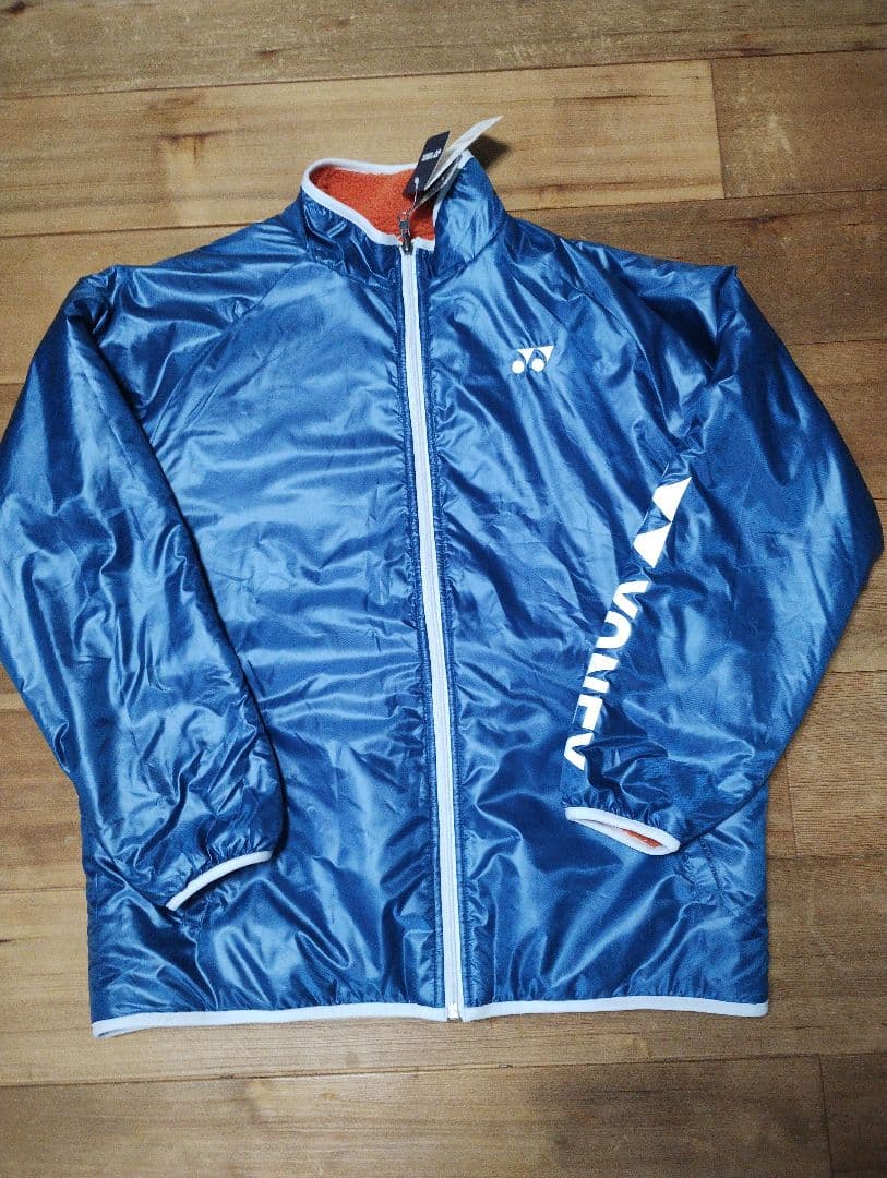 新品YONEX　ヨネックス　アウター　サイズO　バドミントンやテニスに。