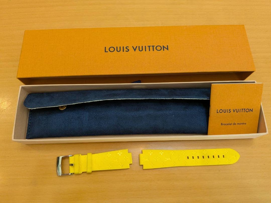 LOUIS VUITTON タンブールラバーベルトイエローMサイズ