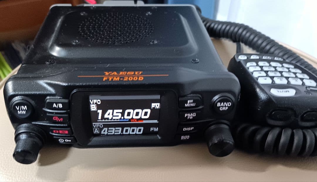 アマチュア無線機　FTM-200DS ヤエス　20W　ほか1点