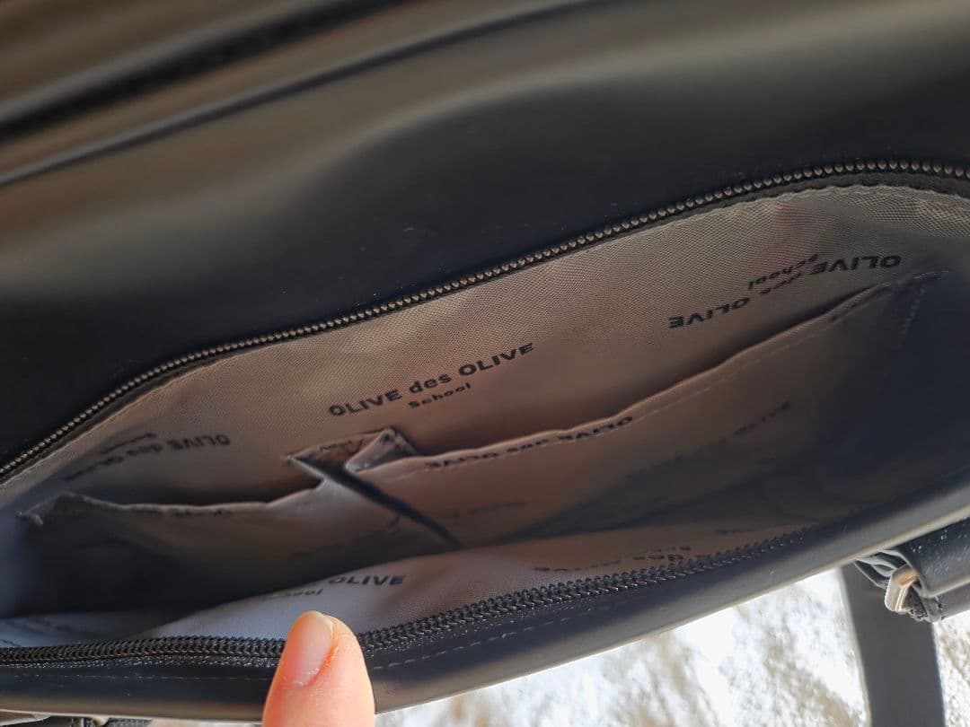 【完売品】OLIVE des OLIVE　スクールバッグ　黒　クラウン刺繍水色