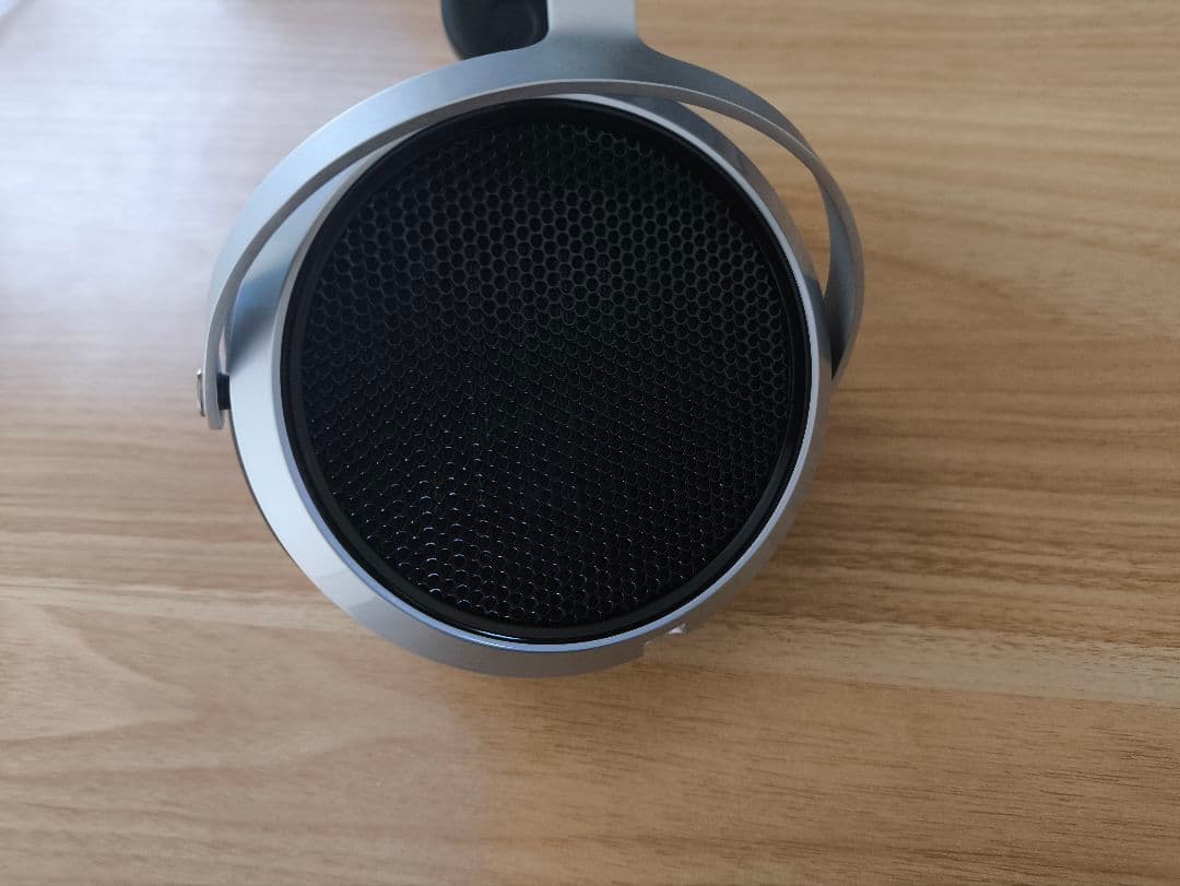 ヘッドホン HiFiMAN HE400se