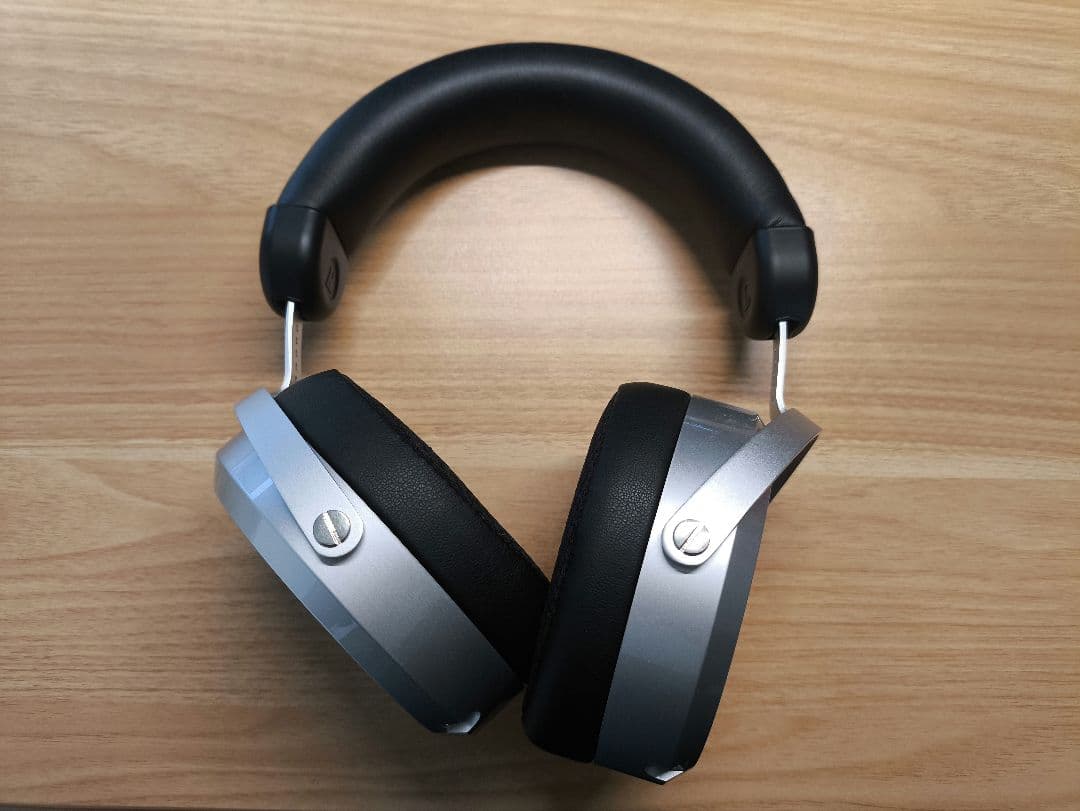 ヘッドホン HiFiMAN HE400se