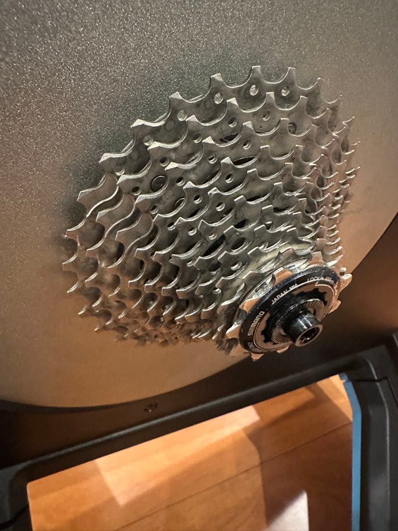 Tacx NEO 2T Smartタックスネオ　スマートトレーナー