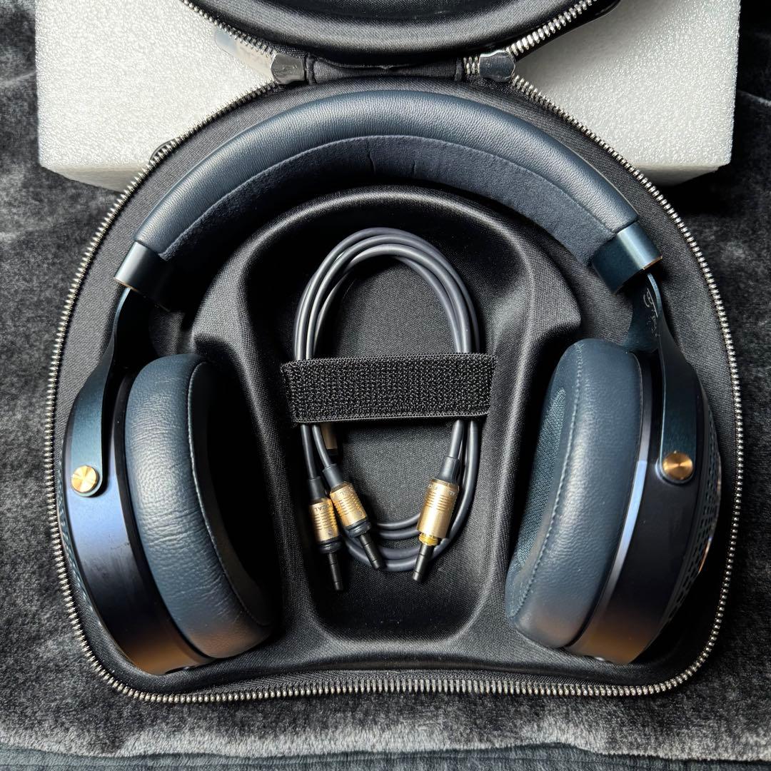 ヘッドホン Focal CELESTEE