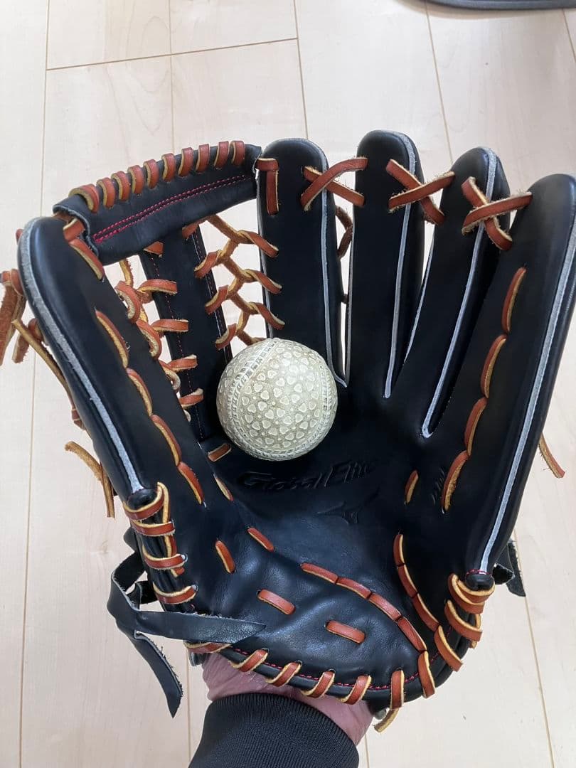 り*ら様 MIZUNO 軟式グローブ 外野手用 ヌートバーモデル ブラック/ブラ