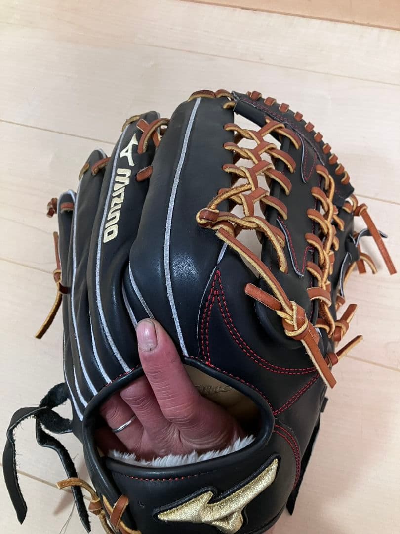 り*ら様 MIZUNO 軟式グローブ 外野手用 ヌートバーモデル ブラック/ブラ