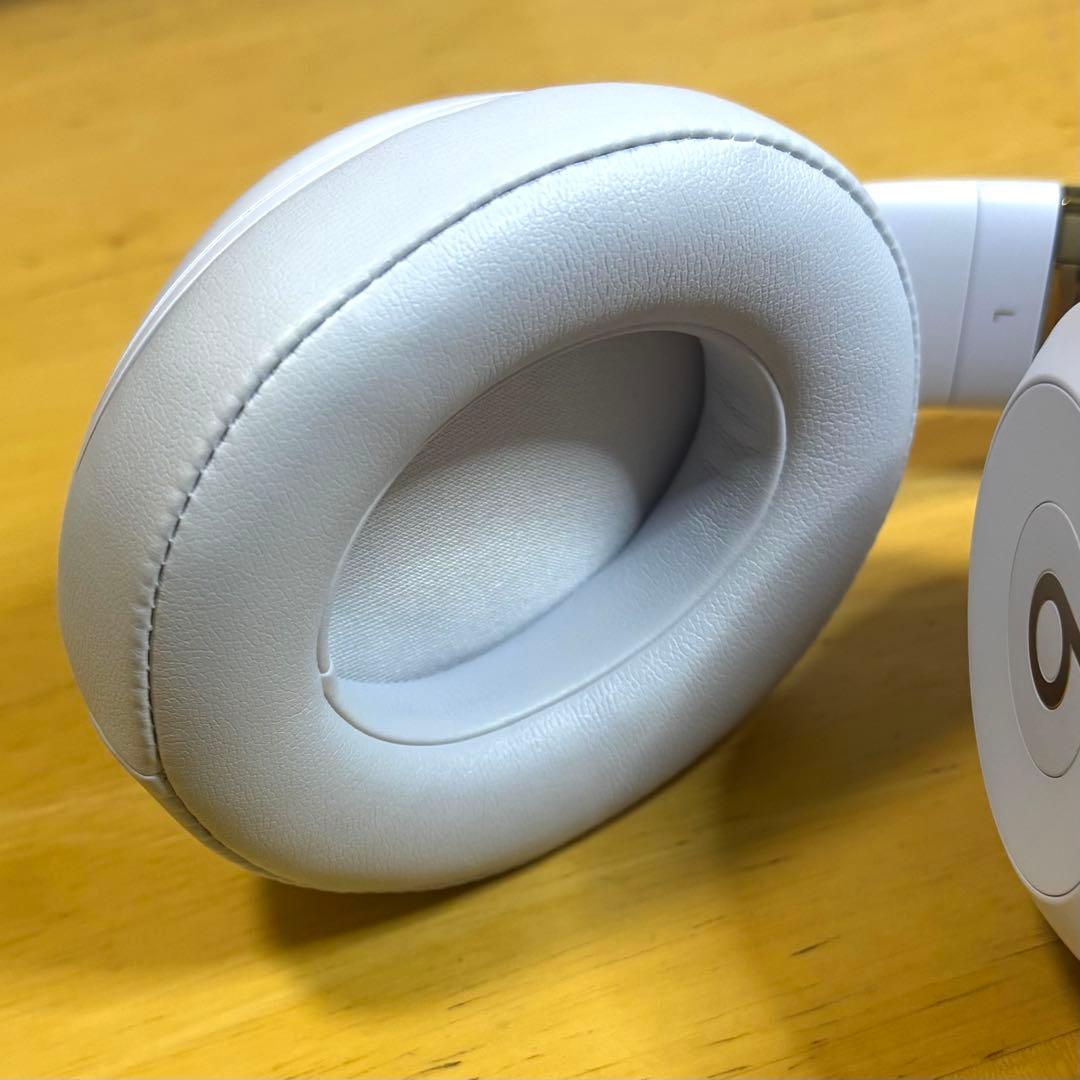 【新品パッド】beats studio3 マットホワイト