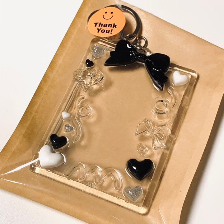 フォトキーホルダー b8 トレカケース デコ レジン ハンドメイド