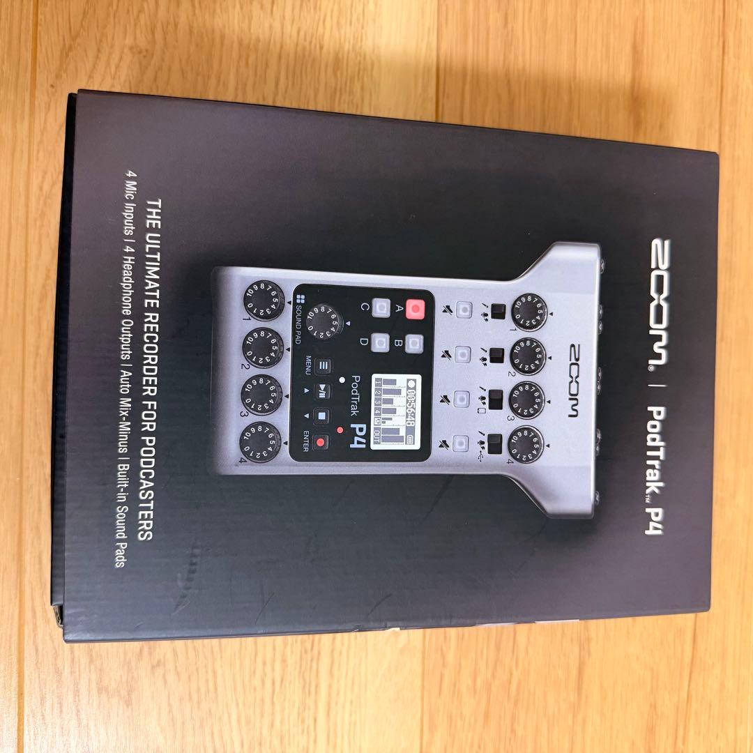 ZOOM PodTrak P4 ポッドキャスト用レコーダー