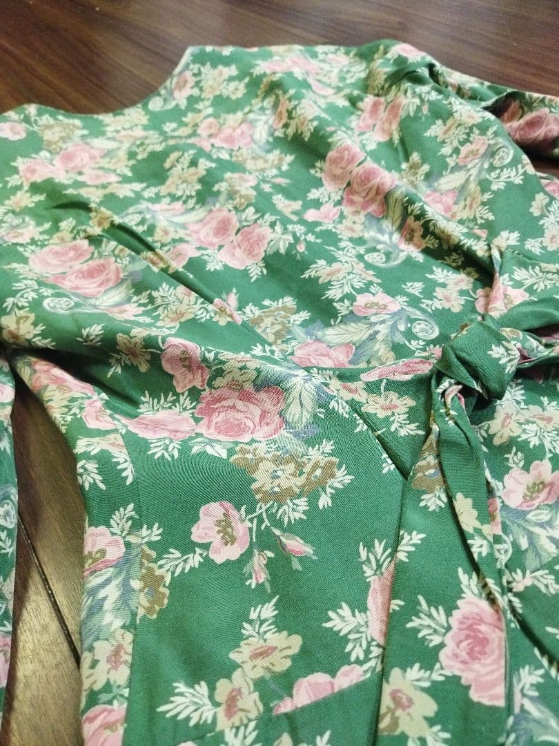 美品♪ローラアシュレイ フラワー ヴィンテージ ワンピース